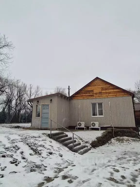 Дом в Волгоградская область, Калачевский район, Ильевское с/пос, ... - Фото 1