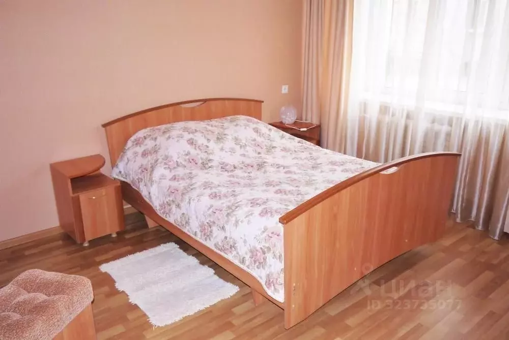 Комната Челябинская область, Челябинск ул. Энтузиастов, 11А (25.0 м) - Фото 1