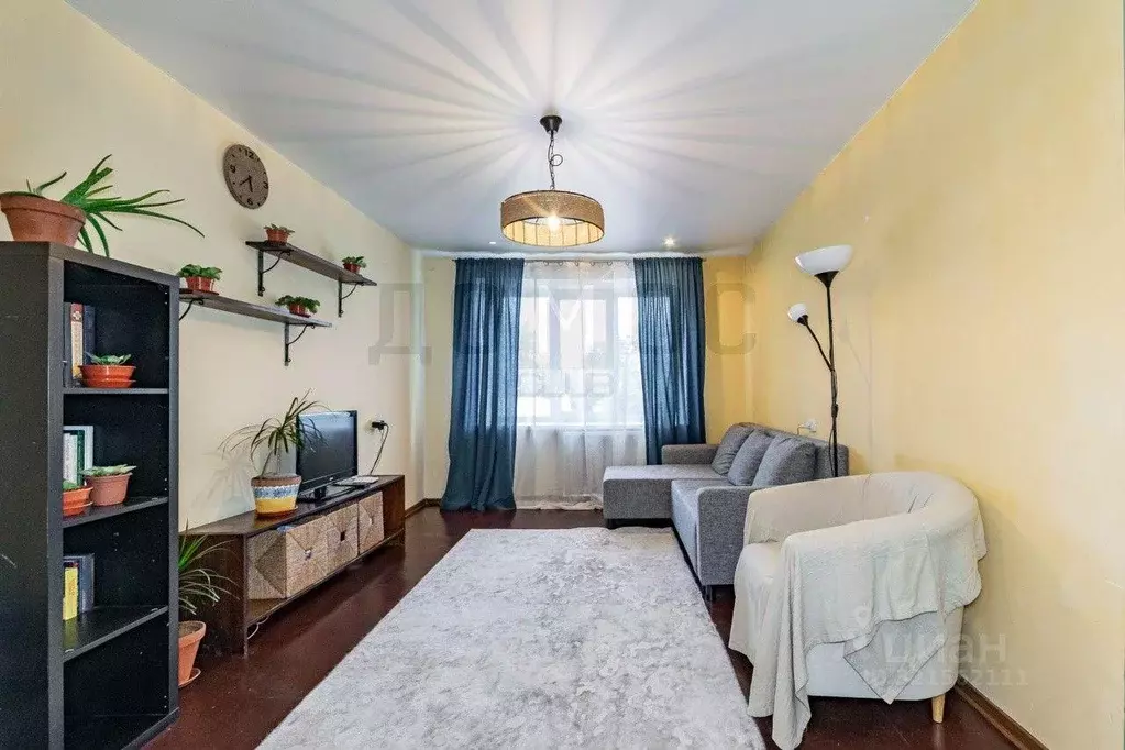 Квартира, 3 комнаты, 62.1 м - Фото 0