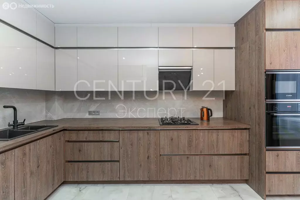 3-комнатная квартира: Калининград, Суздальская улица, 20к1 (81.1 м) - Фото 1