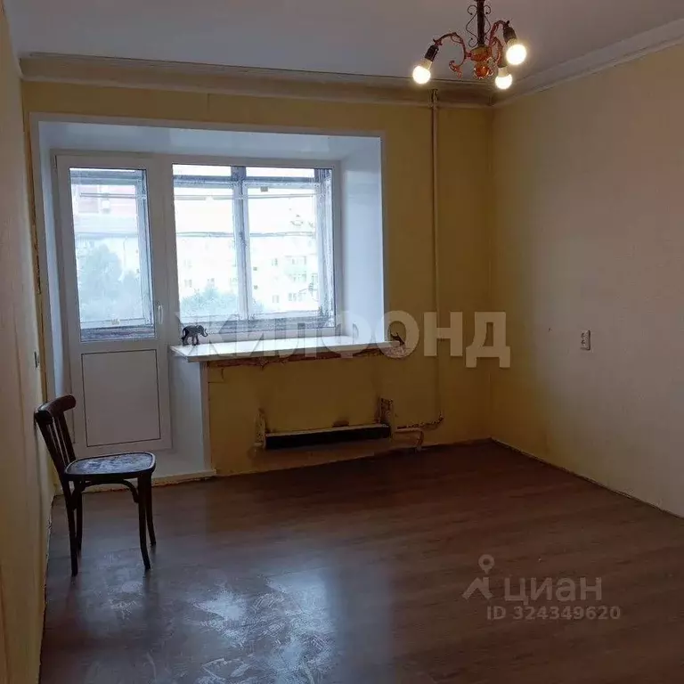 1-к кв. Хакасия, Абакан Пирятинская ул., 3А (32.4 м) - Фото 1