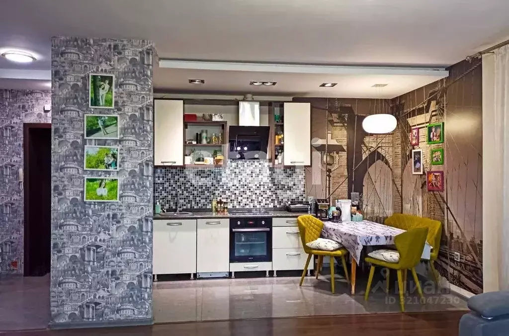 4-к кв. Красноярский край, Красноярск Судостроительная ул., 88 (98.8 ... - Фото 1