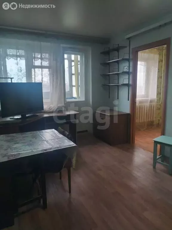 3-комнатная квартира: Волгоград, улица Батова, 10 (42.6 м) - Фото 1