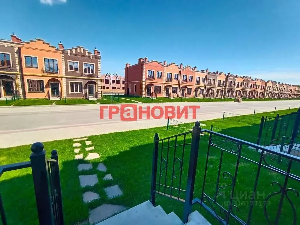 Таунхаус в Новосибирская область, Новосибирский район, Мичуринский ... - Фото 0