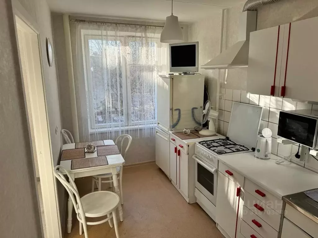 2-к кв. Москва Окская ул., 30К2 (37.2 м) - Фото 0