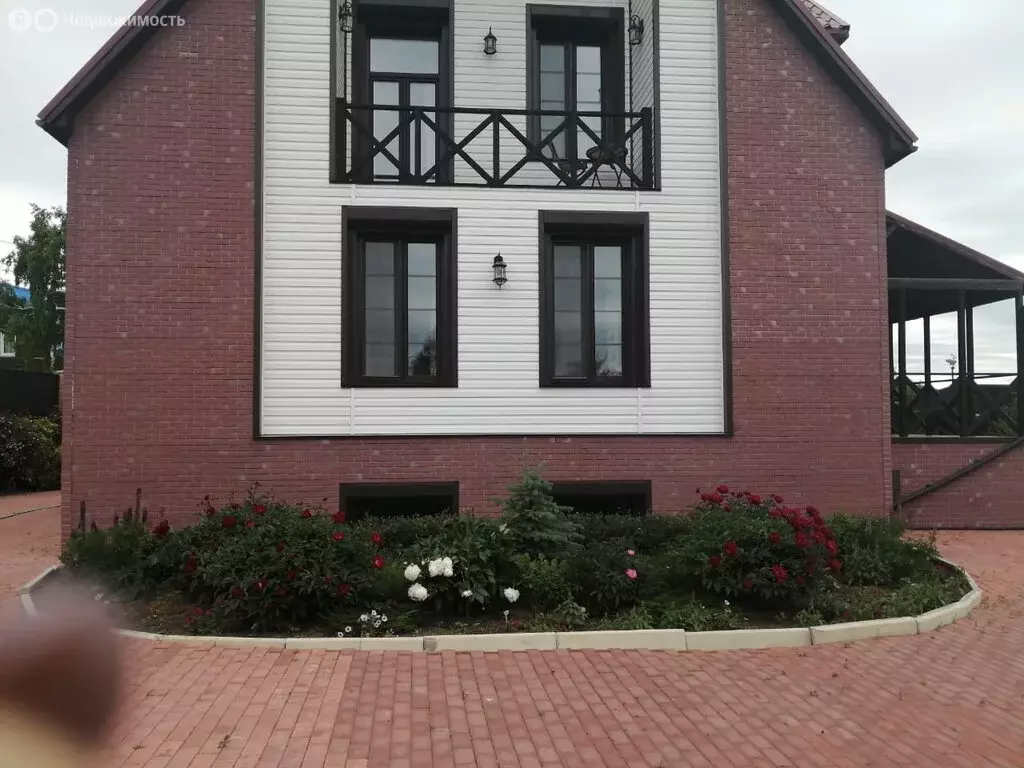 Дом в село Непряхино, улица Пушкина, 33 (400 м) - Фото 1