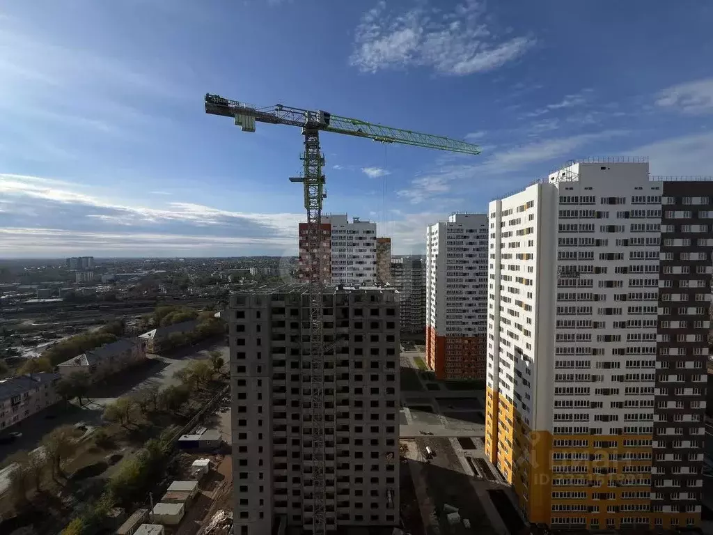 2-к кв. Оренбургская область, Оренбург ул. Юркина, 2 (66.3 м) - Фото 1