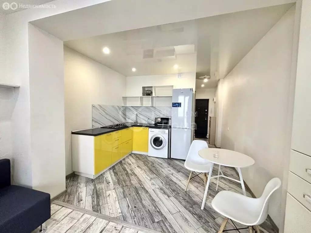 Квартира-студия: Волгоград, район Семь Ветров, бульвар 30-летия ... - Фото 1