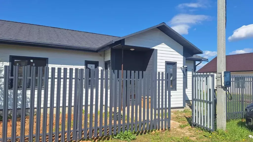 Дом в Калужская область, Малоярославецкий район, Шумятино с/пос, д. ... - Фото 2