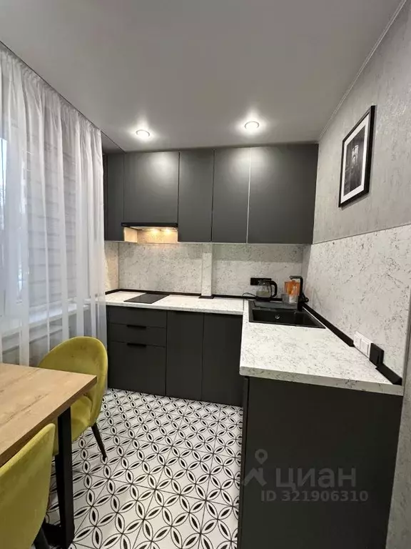 1-к кв. Татарстан, Казань ул. Маршала Чуйкова, 16 (27.0 м) - Фото 0