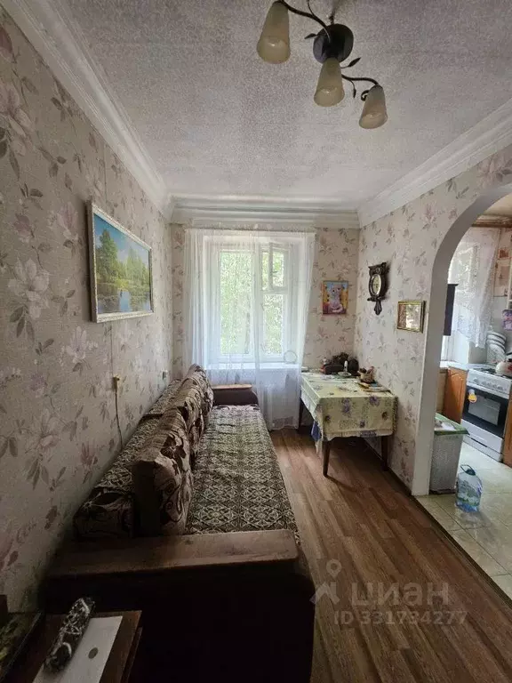 2-к кв. Псковская область, Великие Луки ул. Комсомольца Зверева, 28 ... - Фото 2
