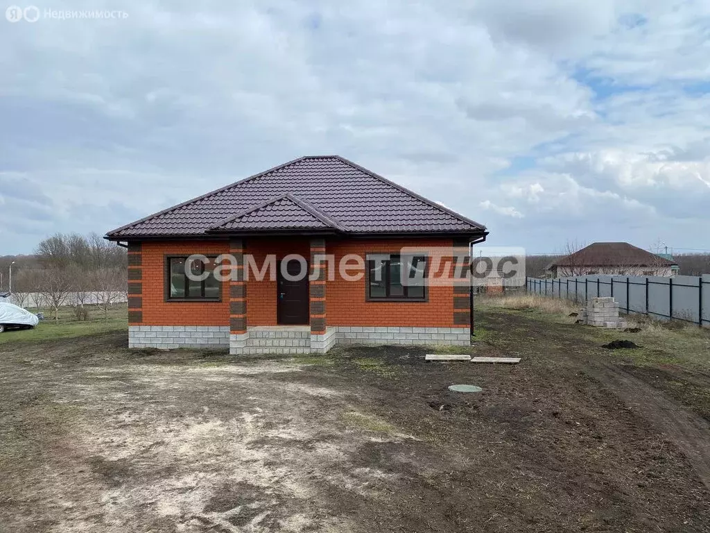 Дом в село Стрелецкое, Яркая улица (112 м) - Фото 2