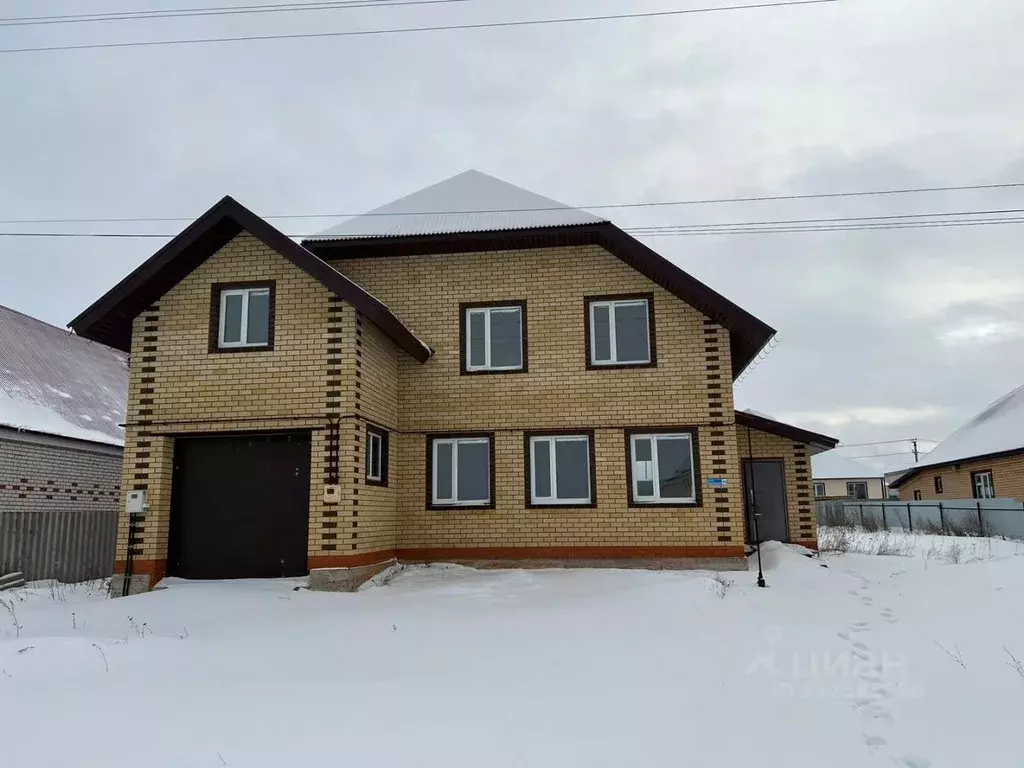 Дом в Татарстан, Арск ул. Тази Гиззата, 40 (223 м) - Фото 0