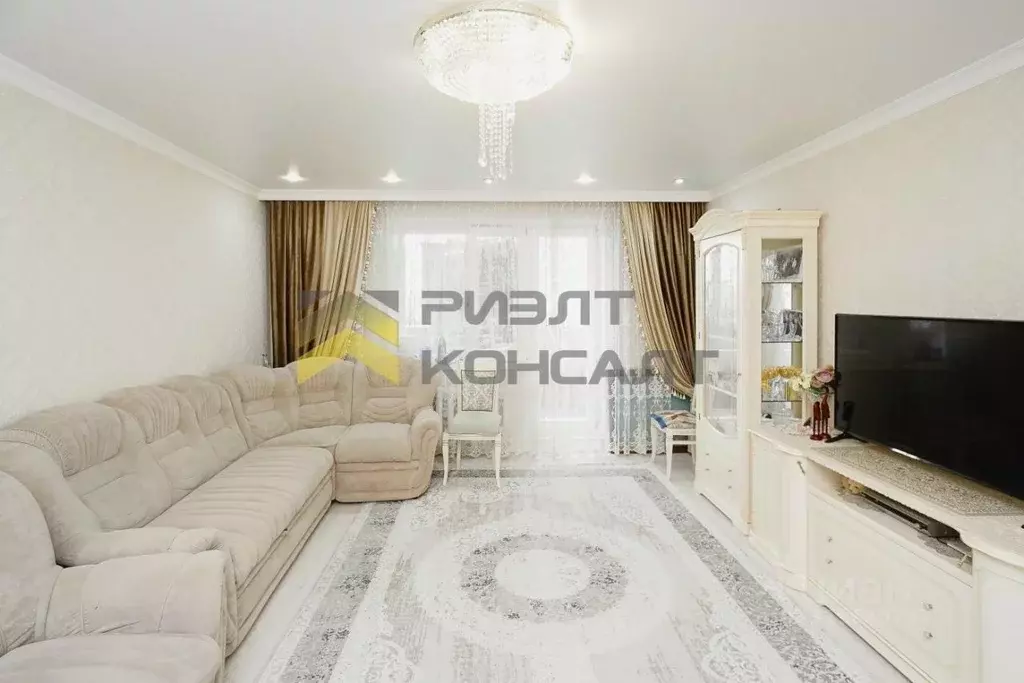 3-к кв. Омская область, Омск ул. Крупской, 23К1 (76.9 м) - Фото 0