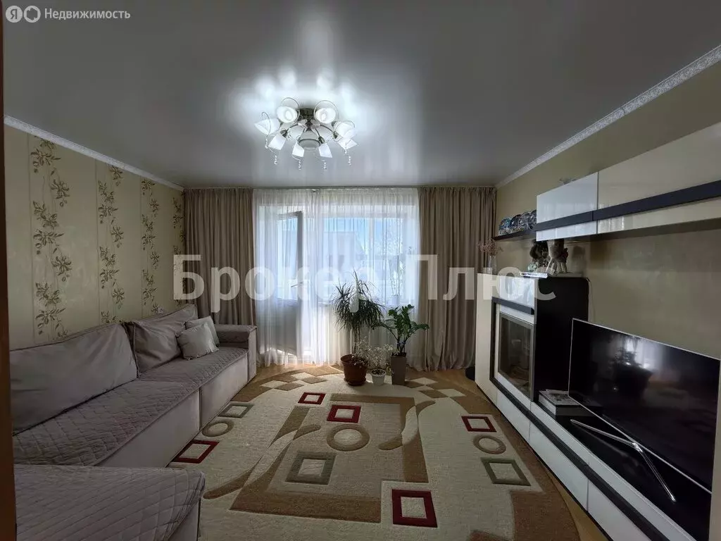 3-комнатная квартира: Абакан, проспект Дружбы Народов, 23 (64.5 м) - Фото 0