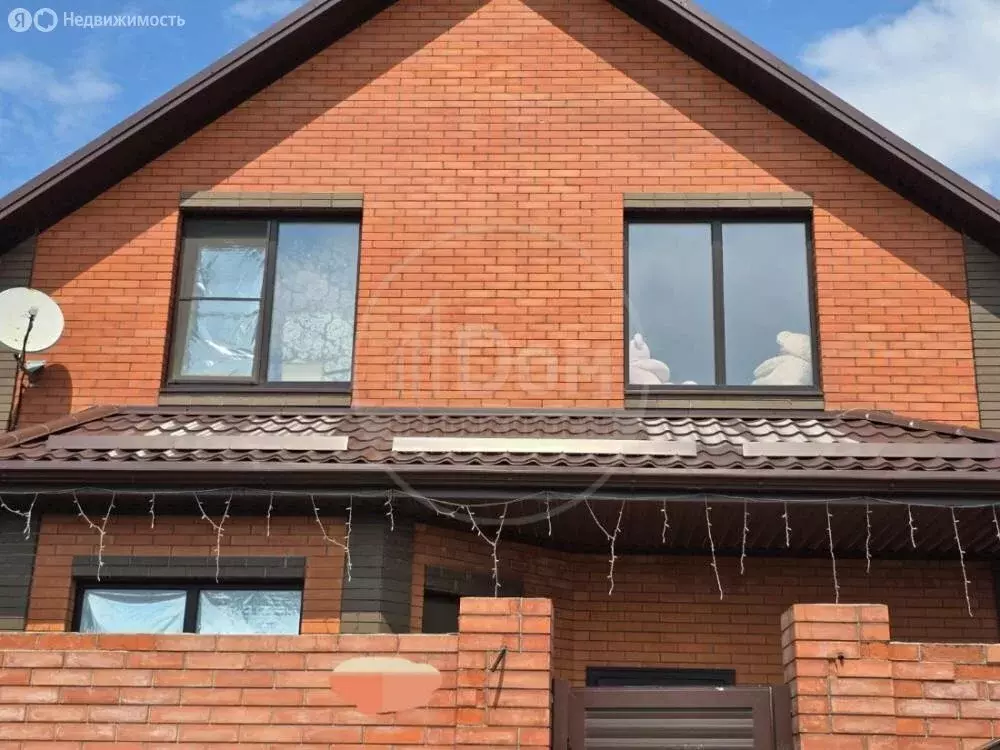 Дом в Батайск, улица Виктора Горбатко, 11 (170 м) - Фото 1