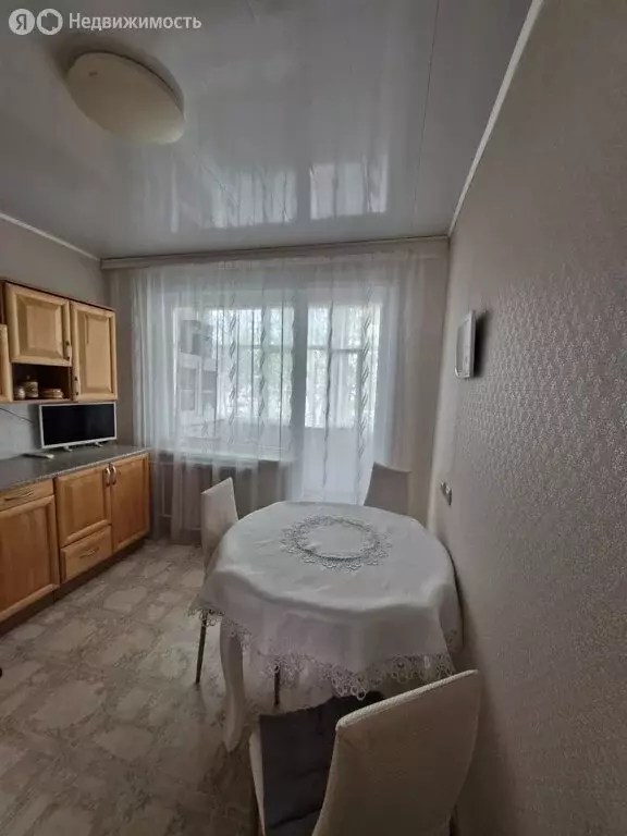 3-комнатная квартира: Краснокаменск, 4-й микрорайон, 475 (65 м) - Фото 1