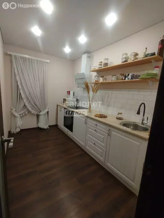 3-комнатная квартира: Тольятти, улица Дзержинского, 69 (51.3 м) - Фото 1