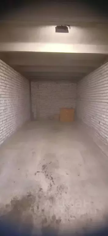 Гараж в Санкт-Петербург Лапинский просп., 5 (18 м) - Фото 1