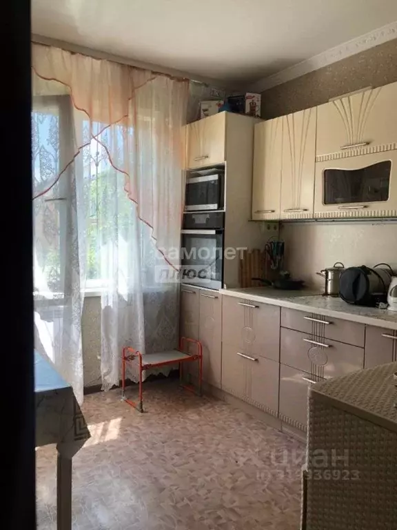 1-к кв. Иркутская область, Иркутск ул. Розы Люксембург, 88 (32.7 м) - Фото 0
