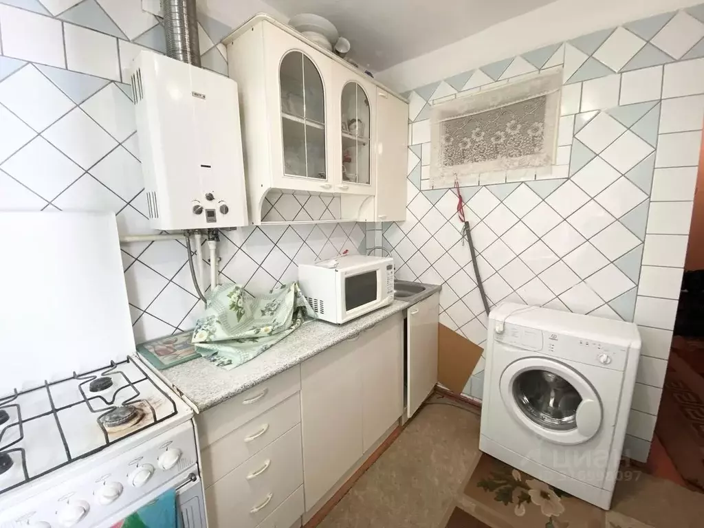 1-к кв. Ростовская область, Батайск Авиагородок мкр, 18 (32.0 м) - Фото 0