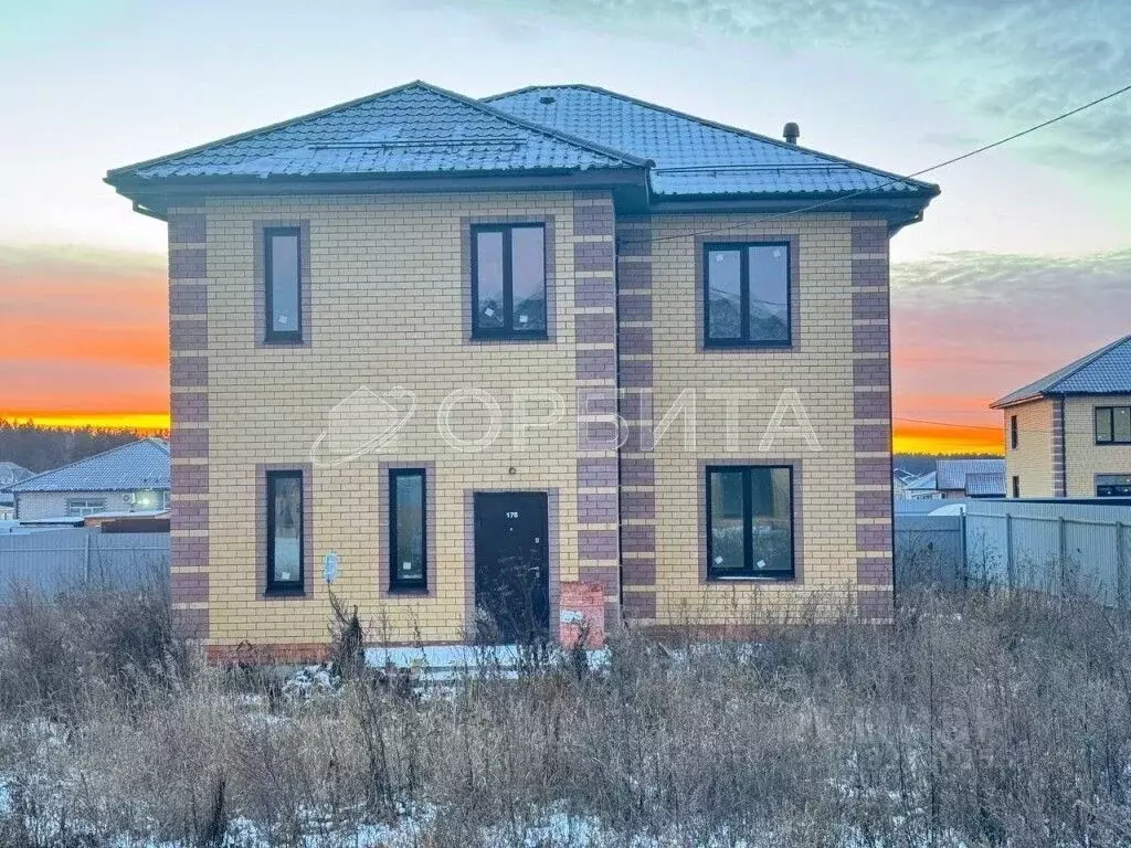 Дом в Тюменская область, Тюменский муниципальный округ, с. Перевалово ... - Фото 1