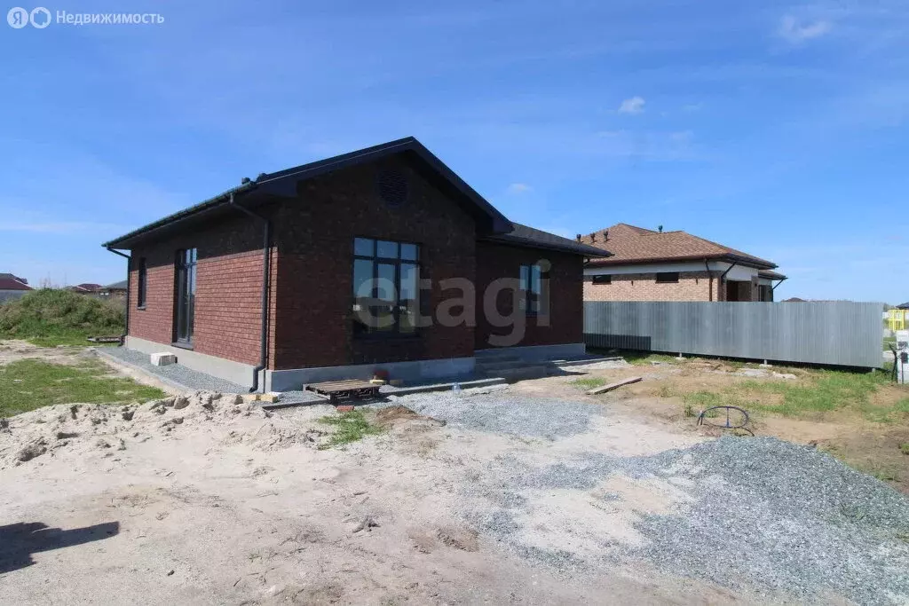 Дом в Тюменский муниципальный округ, коттеджный посёлок Онегин (100 м) - Фото 1