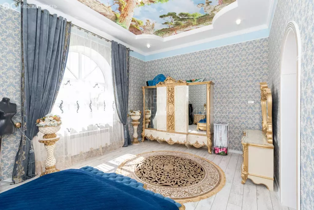 Дом в Тюмень, микрорайон Березняковский, Строительная улица (460.6 м) - Фото 0