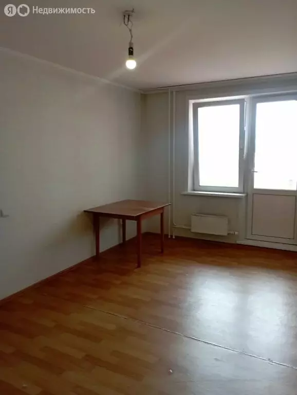 1-комнатная квартира: Красноярск, улица Калинина, 18 (37.9 м) - Фото 0