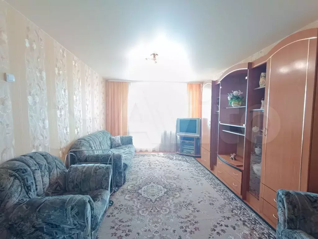 3-к. квартира, 60 м, 5/5 эт. - Фото 0