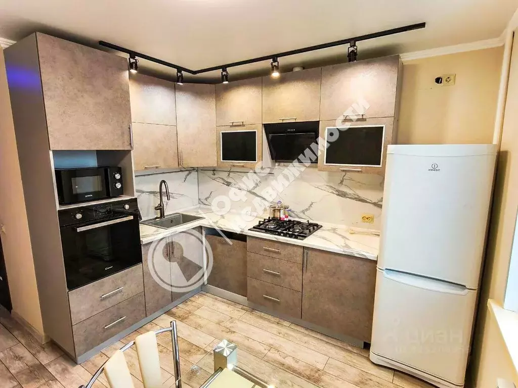 3-к кв. Пензенская область, Пенза ул. Бородина, 7 (68.1 м) - Фото 2