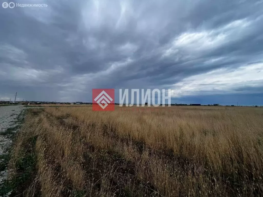 Участок в Береговое, Зерновая улица (10 м) - Фото 1