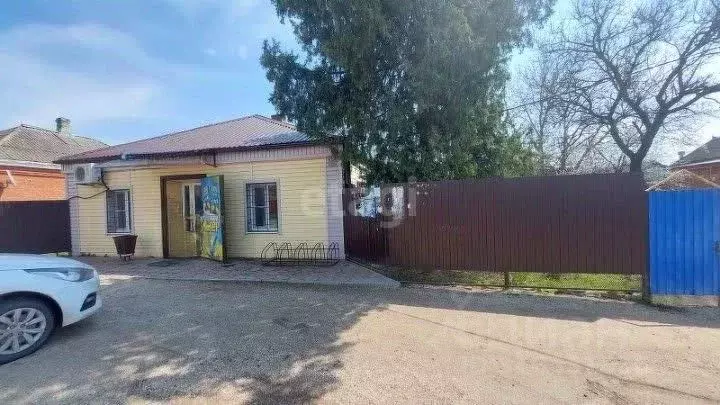 Дом в Краснодарский край, Ейский район, Камышеватская ст-ца Красная ... - Фото 1