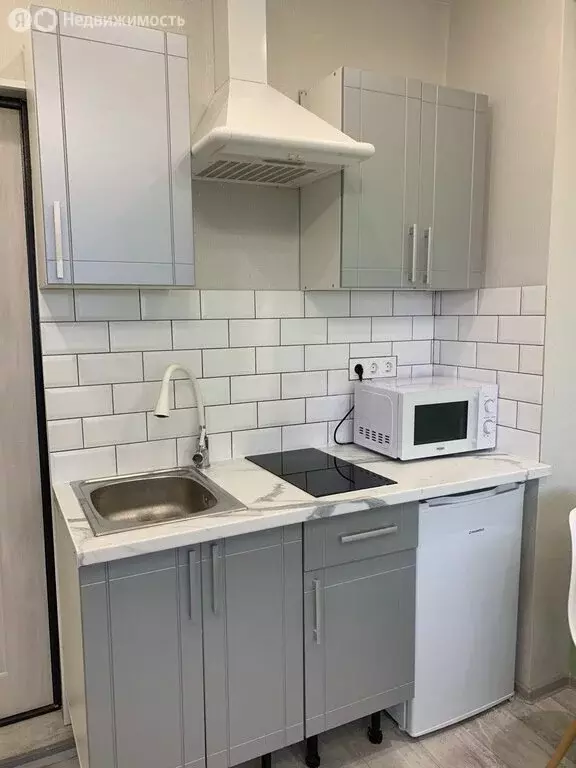 1к в 3-комнатной квартире (14.7 м) - Фото 1