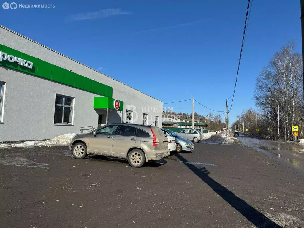 Торговая площадь (570 м) - Фото 2