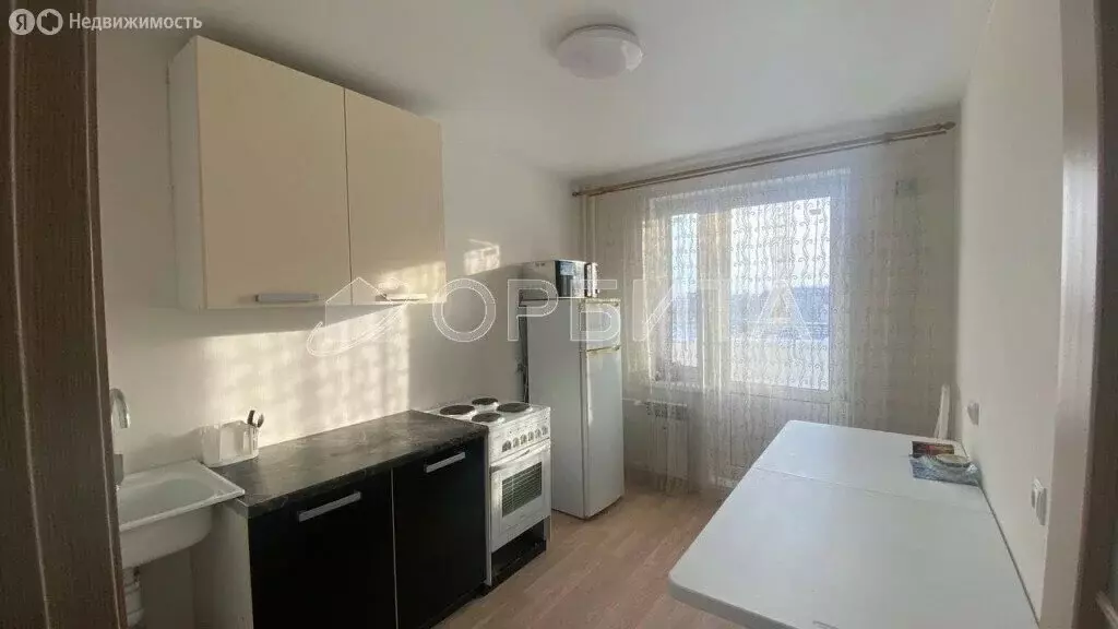 1-комнатная квартира: Тюмень, улица Алексея Леонова, 30 (35.5 м) - Фото 1