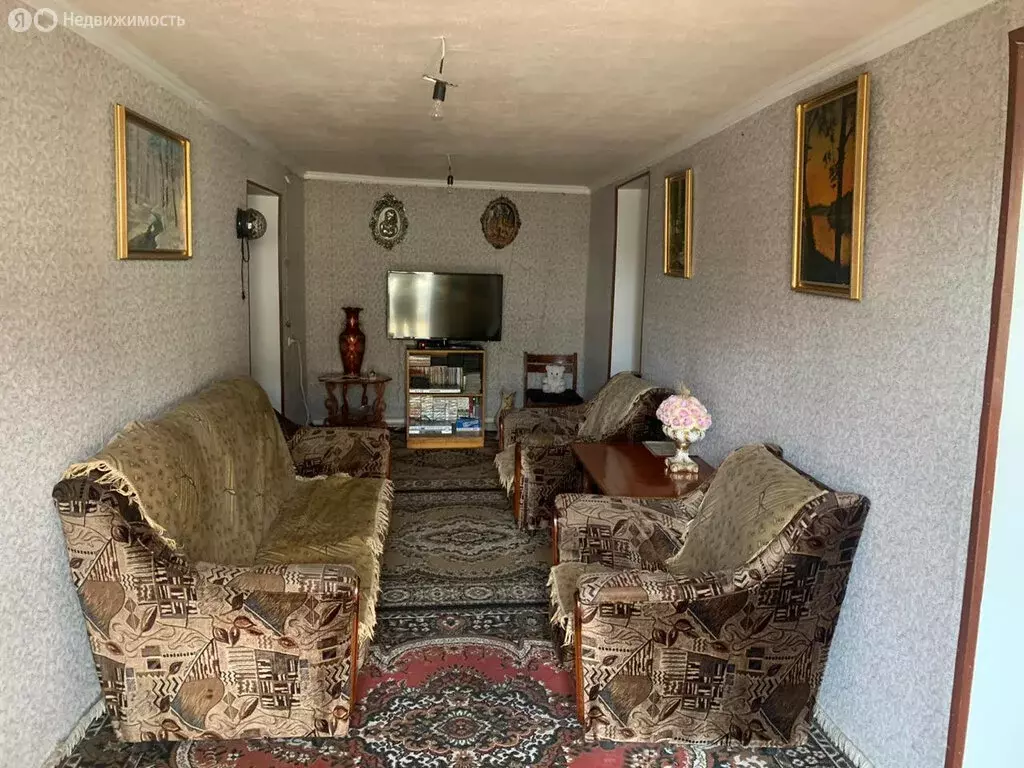 Дом в село Хумалаг, улица Суворова, 4 (235 м) - Фото 1
