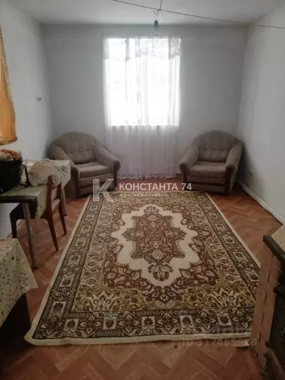 Дом в Челябинская область, Аргаяшский район, Аязгуловское с/пос, д. ... - Фото 1