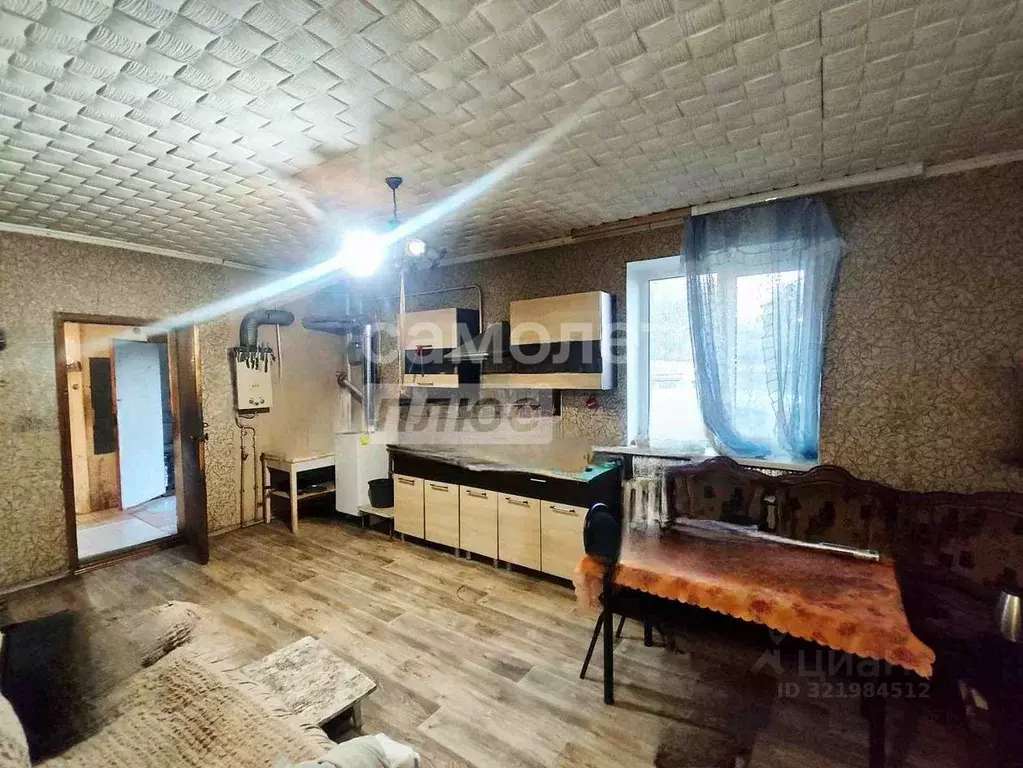 Дом в Курская область, Обоянский район, Зоринский сельсовет, с. Зорино ... - Фото 1