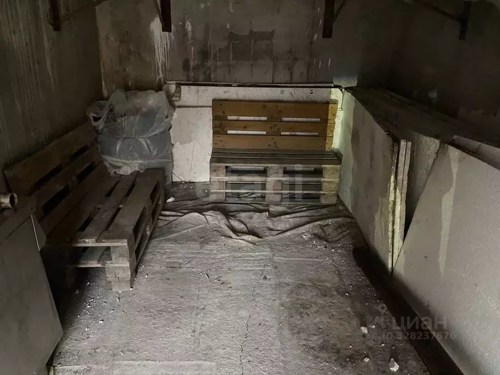 Гараж в Челябинская область, Челябинск просп. Ленина, 28б (15 м) - Фото 2