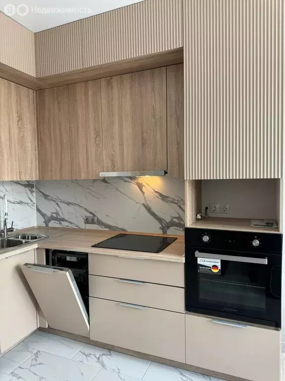 3-комнатная квартира: Казань, улица Ярдем, 25 (64 м) - Фото 0