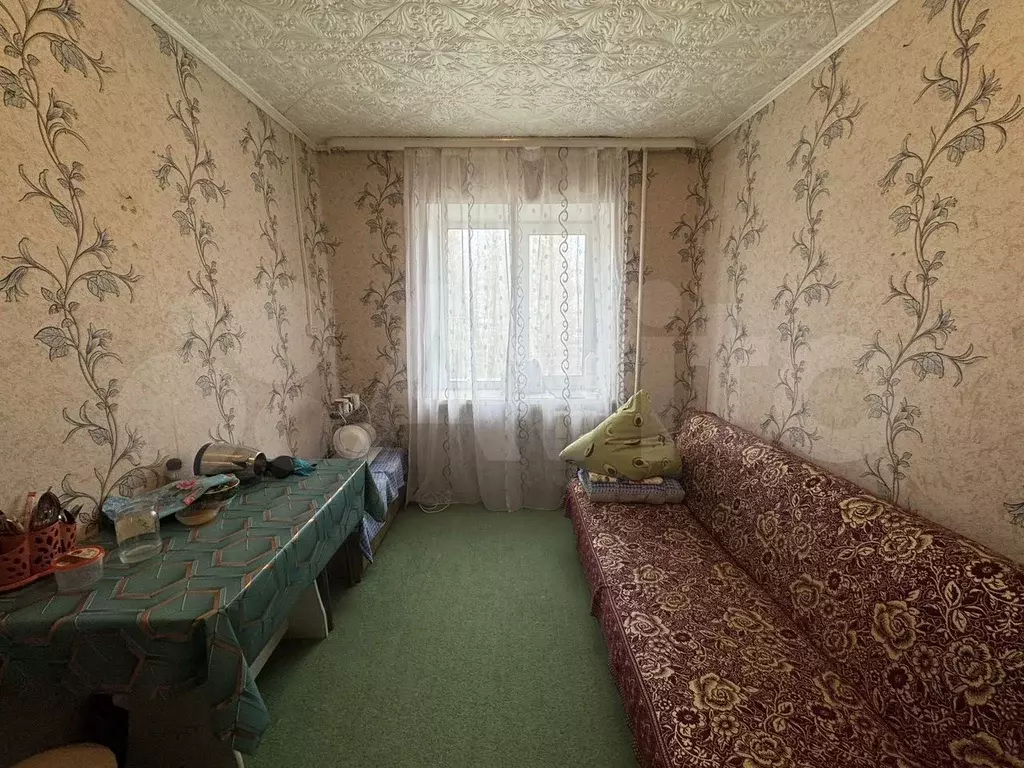 Комната 13 м в 3-к., 2/3 эт. - Фото 0