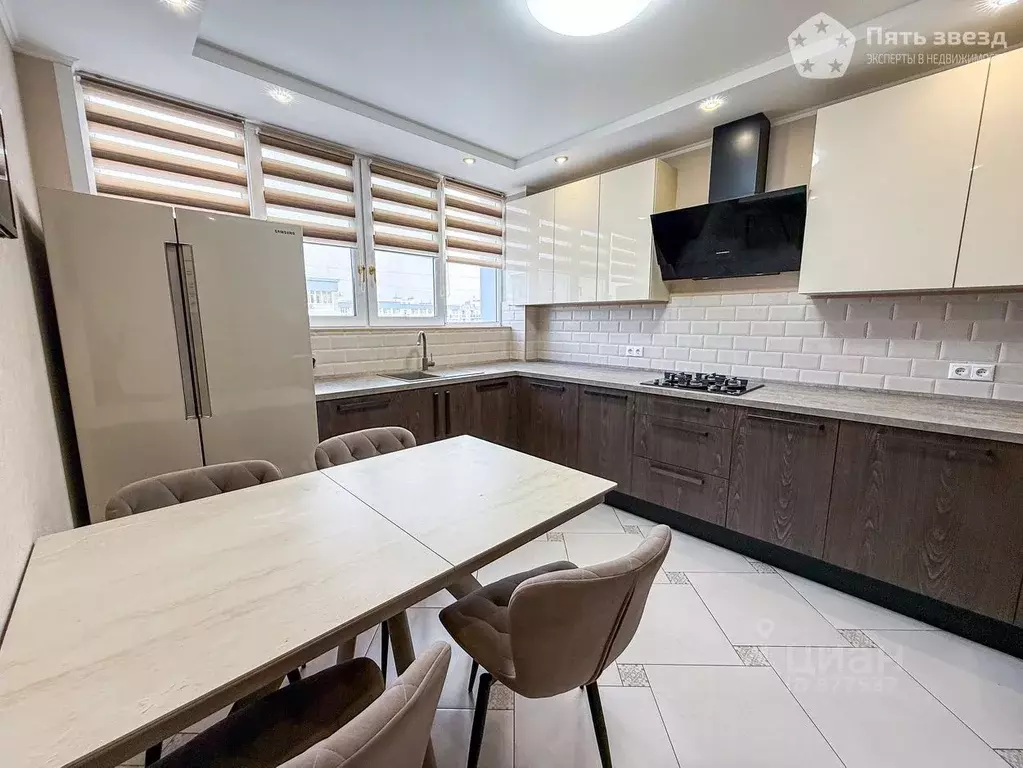 3-к кв. Тверская область, Тверь ул. Склизкова, 27к1 (70.4 м) - Фото 0