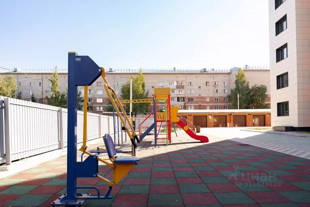 2-к кв. Алтайский край, Бийск Молодежный пер., 10 (65.7 м) - Фото 1