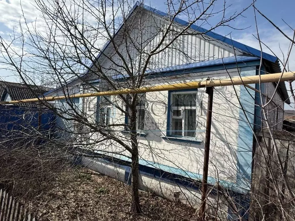 Дом в Белгородская область, Новый Оскол Рождественская ул. (45 м) - Фото 0