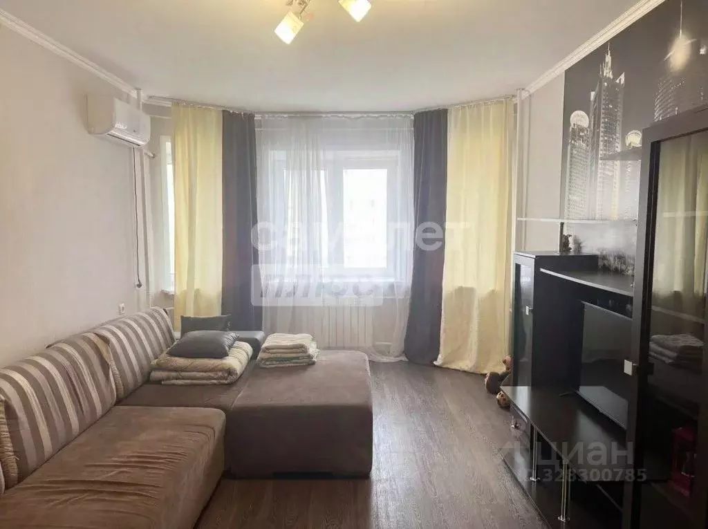 2-к кв. Липецкая область, Липецк ул. А.Г. Стаханова, 67 (75.0 м) - Фото 1