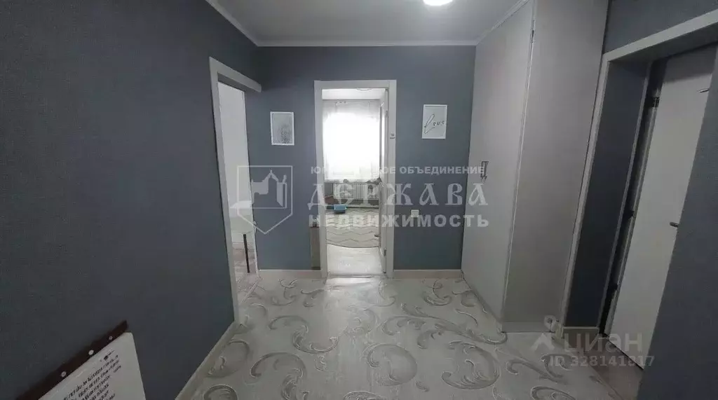 Дом в Кемеровская область, Топки ул. Петровского, 3 (67 м) - Фото 1