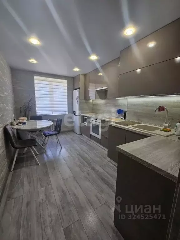 1-к кв. Башкортостан, Стерлитамак просп. Октября, 85 (45.1 м) - Фото 1