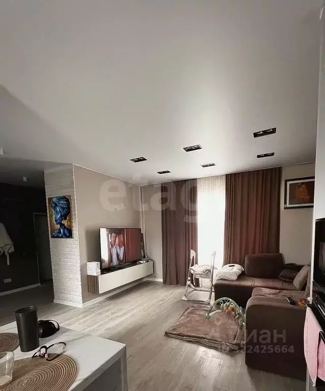 Дом в Амурская область, Благовещенск 5-я Стройка мкр,  (199 м) - Фото 1