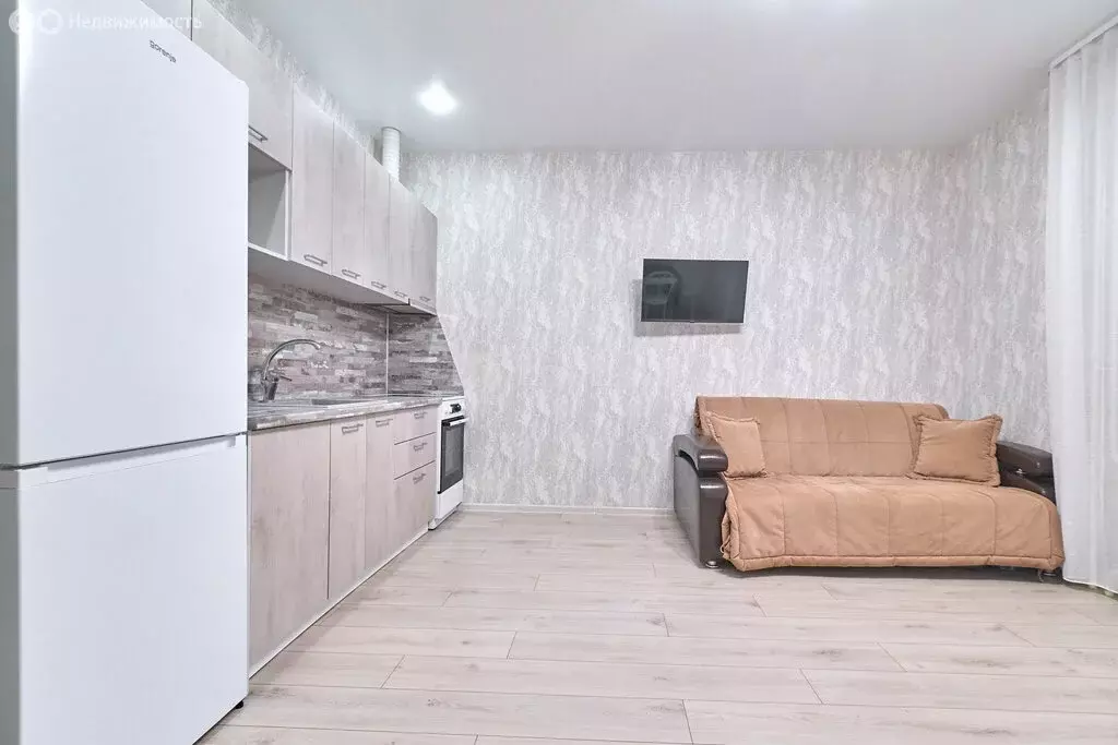 Квартира-студия: деревня Кисловка, микрорайон Левобережный, улица ... - Фото 2